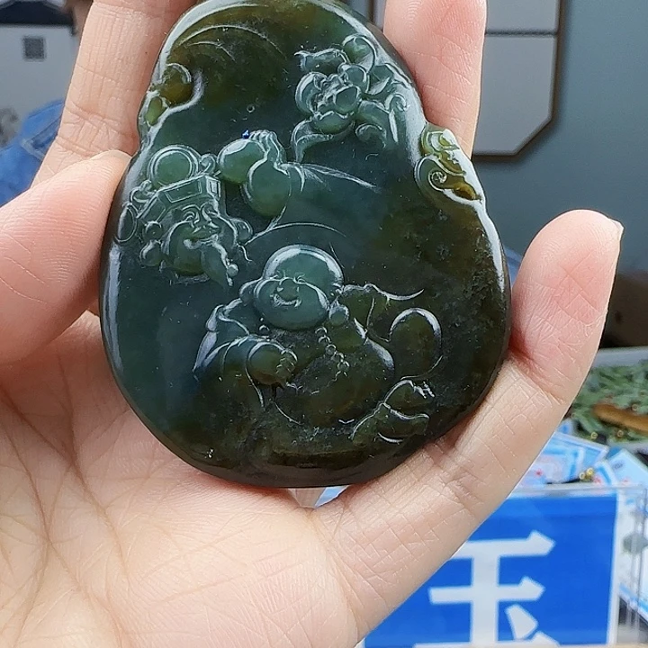 和田玉未镶嵌颈饰