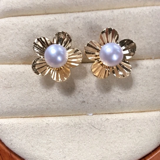 淡水珍珠耳饰合金