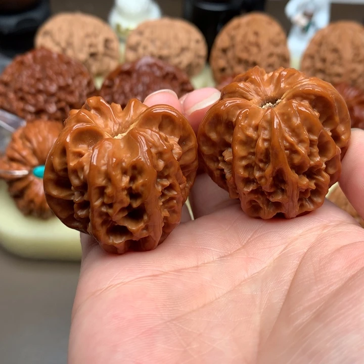 文玩核桃吊坠核桃