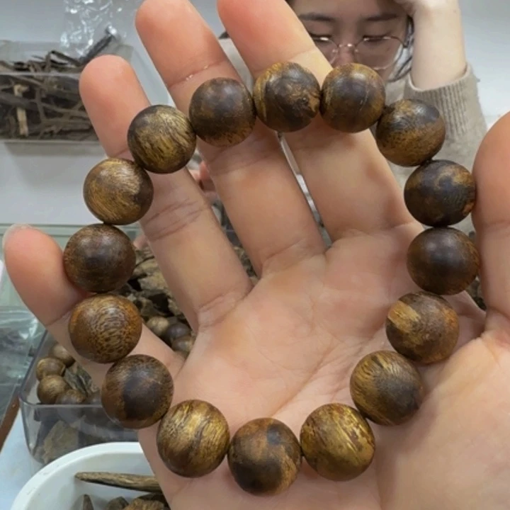 沉香手串奇楠沉香1.4规格16克多样性发一