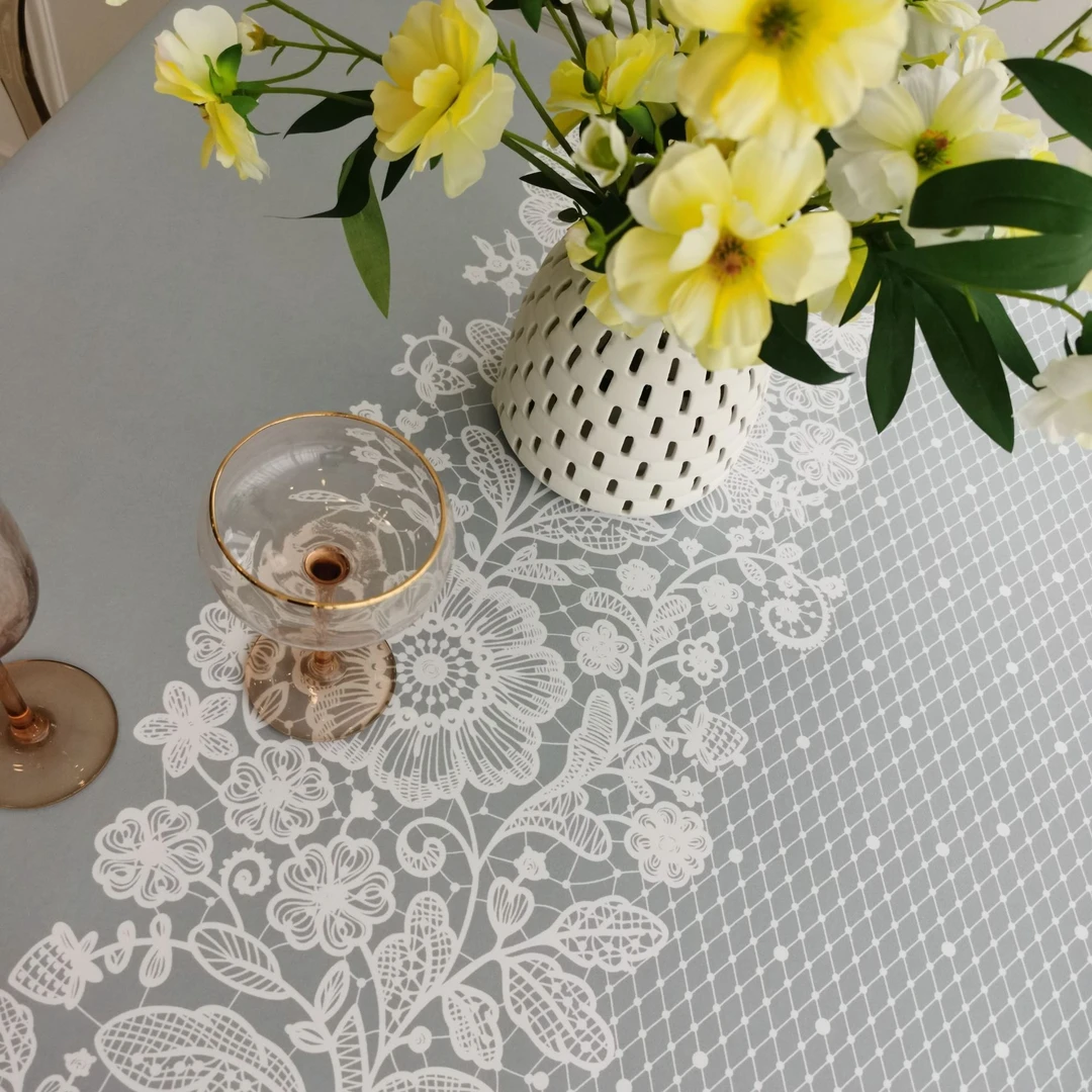 【娇艳的草莓熟了】高端ins风防水防油免洗长方形桌布蕾丝台布桌垫