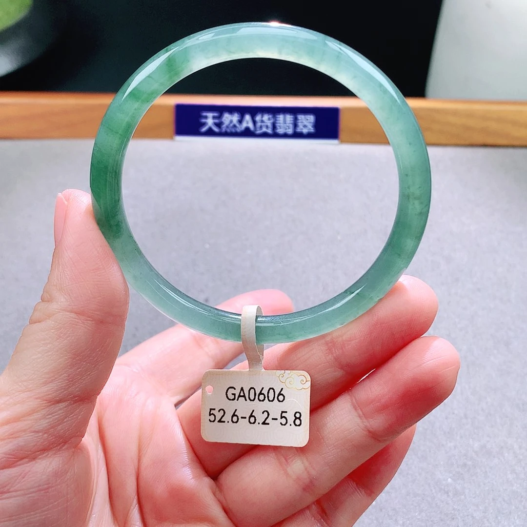 未镶嵌手镯翡翠天然翡翠手镯a货