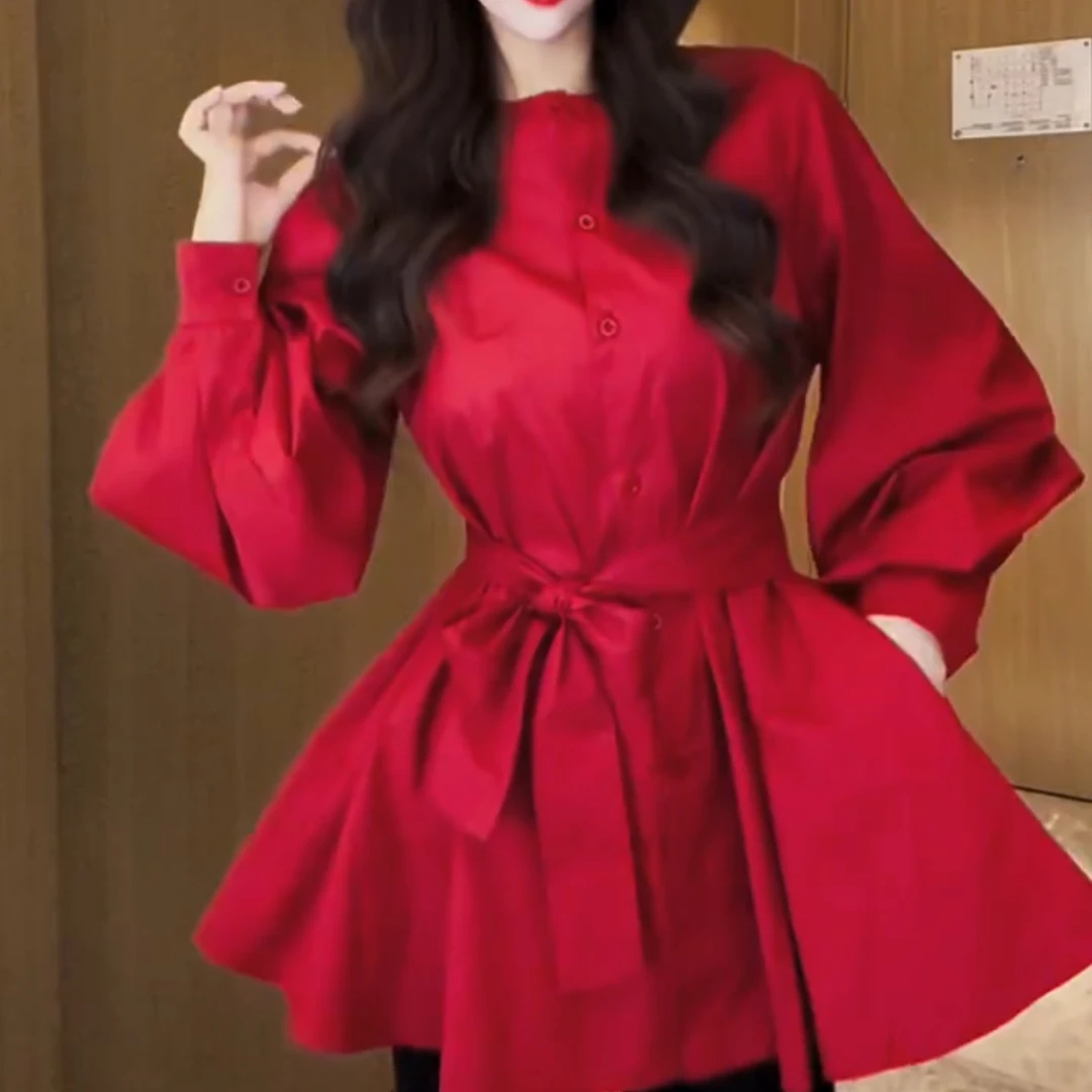 胖mm轻奢风红色灯笼袖衬衫女2025新款收腰系带显瘦中长款气质上衣