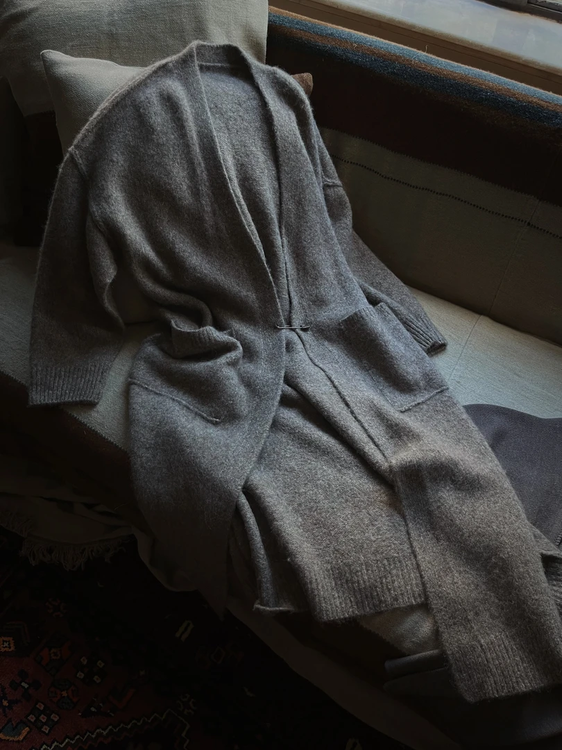 【阿黛】“古堡魅影”长款开衫