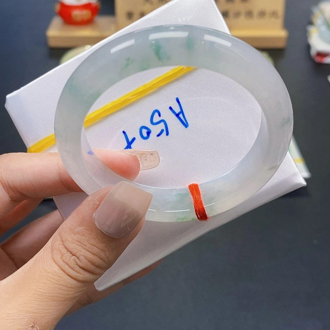 翡翠手镯未镶嵌13号