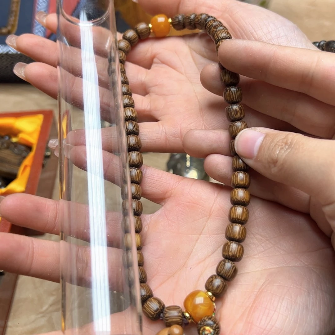 大叶紫檀（黑酸枝木类）