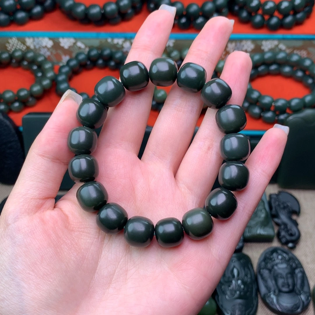 和田玉未镶嵌手链