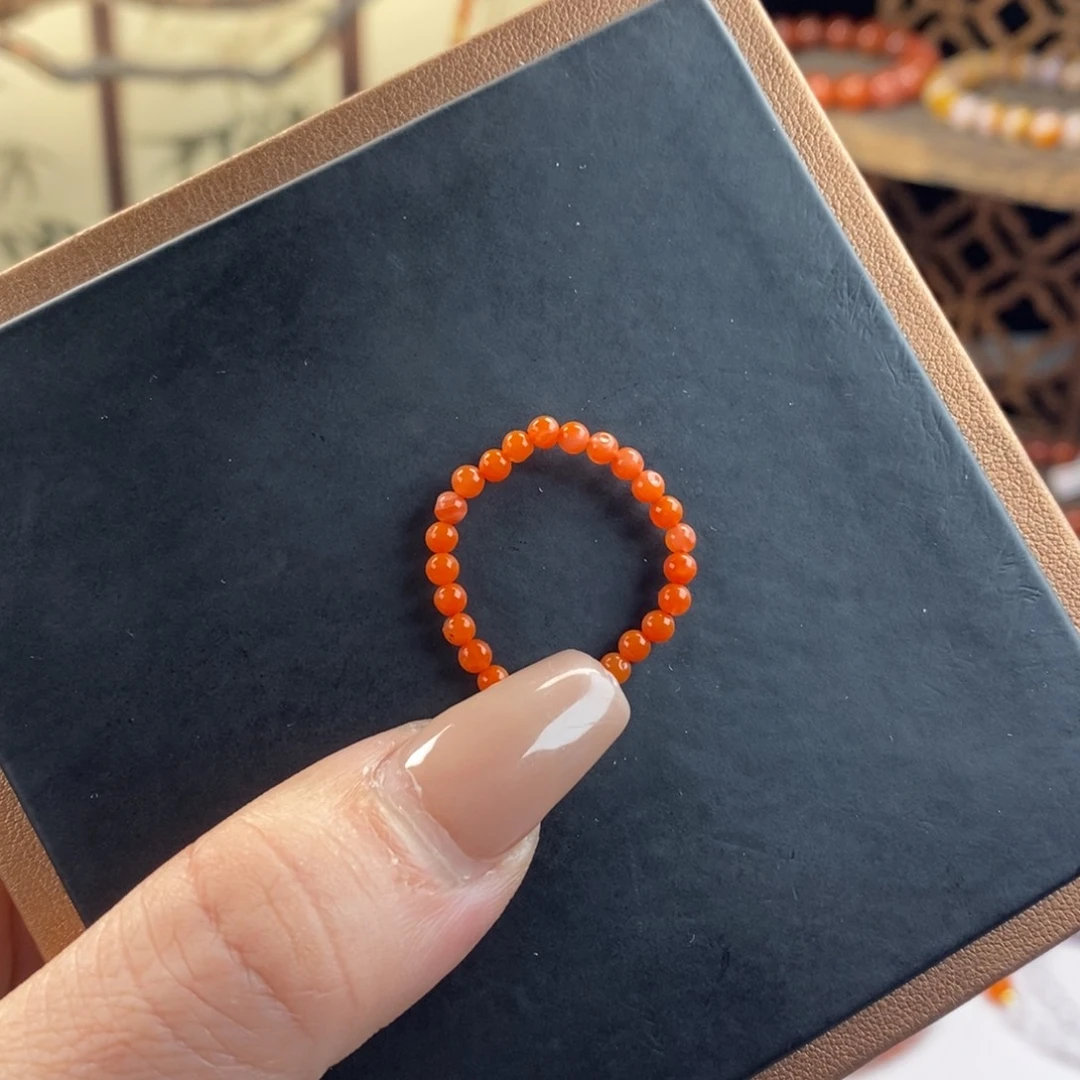 南红玛瑙未镶嵌手链