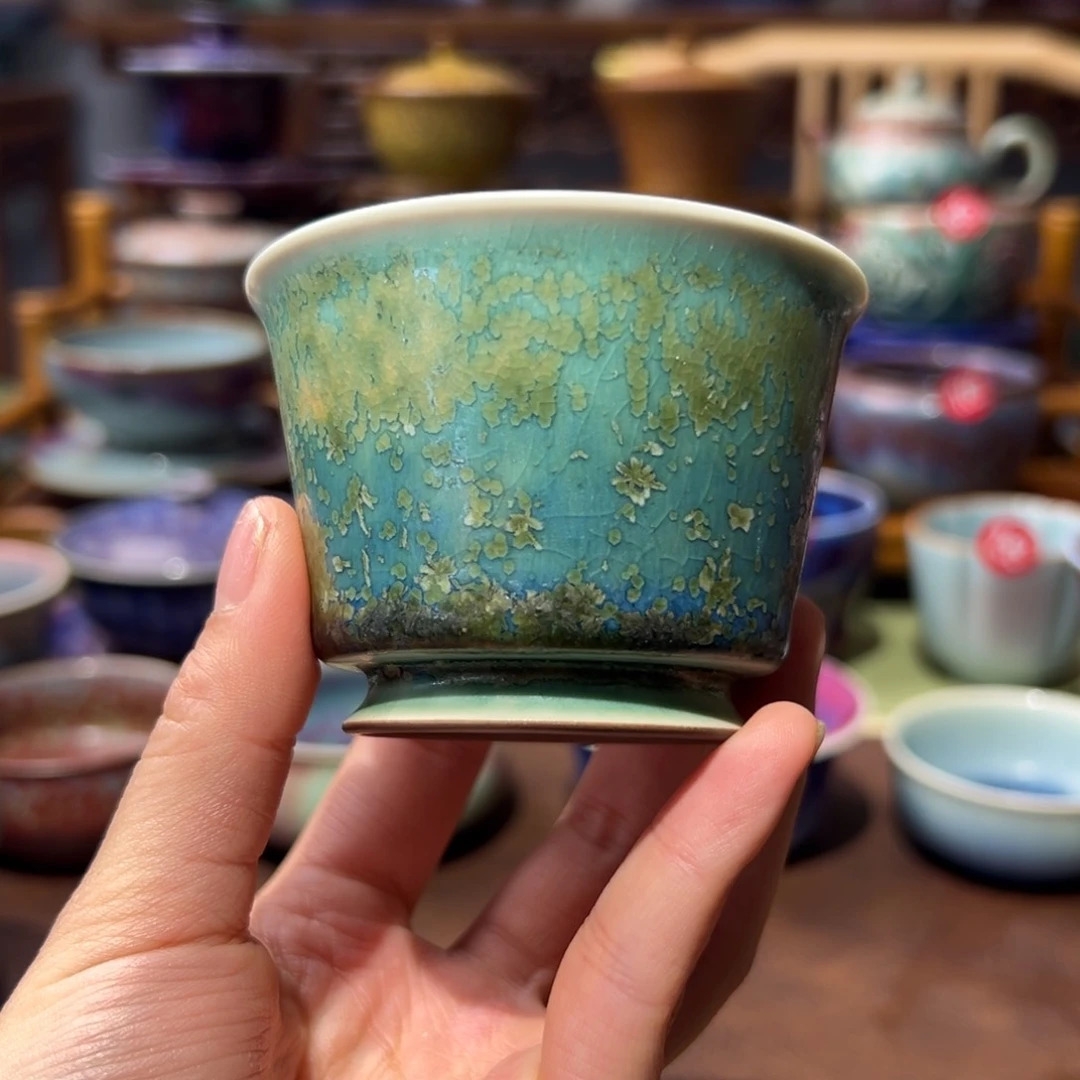 杯钧瓷瓶等系列产品的生产和