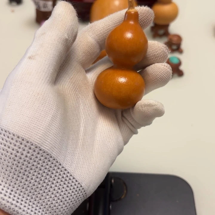 紫***3天然手捻老皮葫芦