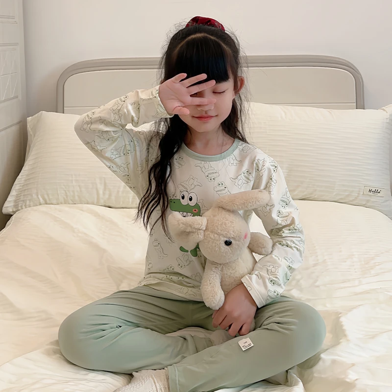 春秋季中大儿童睡衣秋衣无骨莱卡棉可爱风小鳄鱼男女童家居服套装