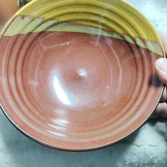 瓷片瓷器，各种摆件，瓷片，均有瑕疵。有瑕疵。