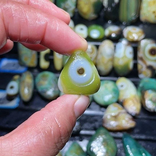 【闪购商品】玛瑙珠宝奇石未镶嵌用****7