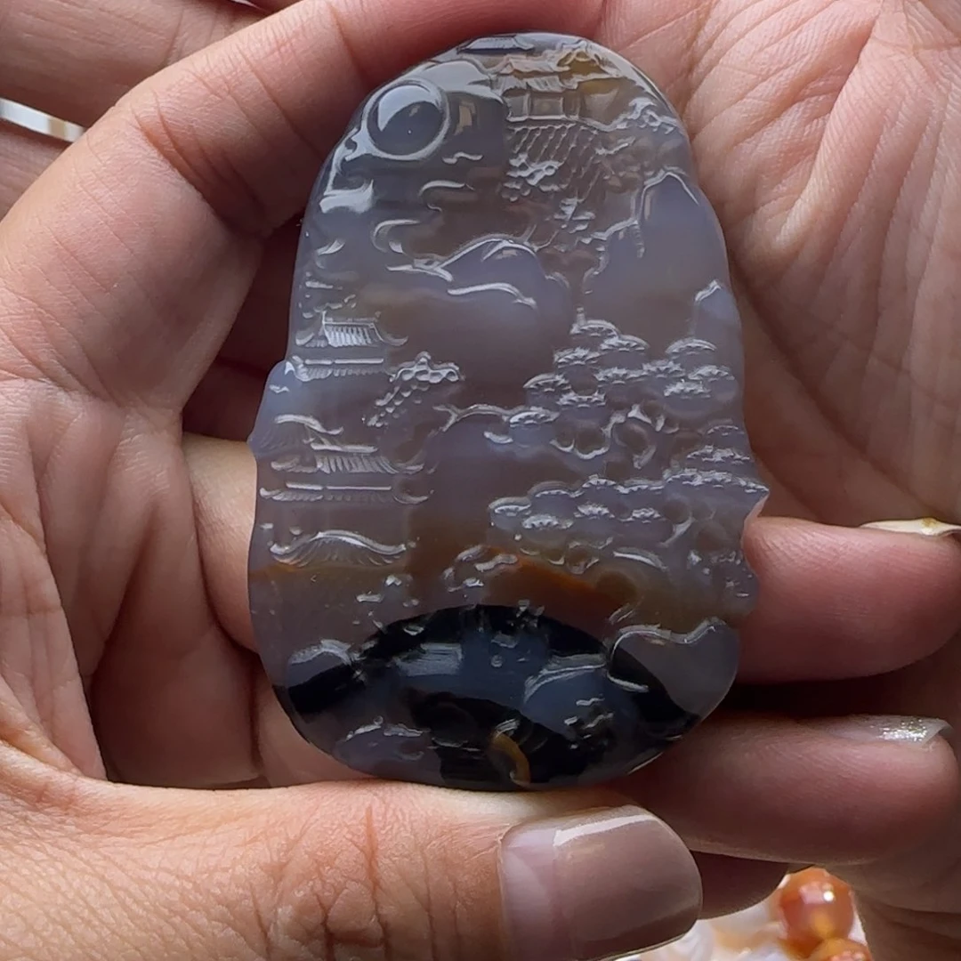 玛瑙/玉髓颈饰未镶嵌