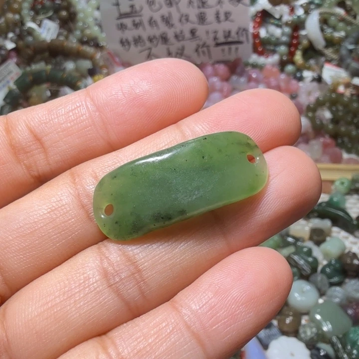 和田玉未镶嵌珠宝半成品