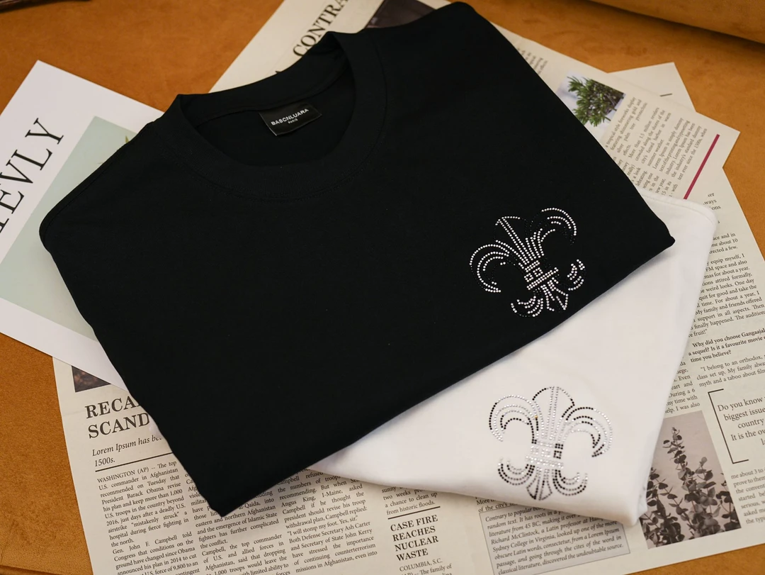 2025新款短袖半月马蹄夏季宽松型圆领T恤百搭春夏情侣烫钻