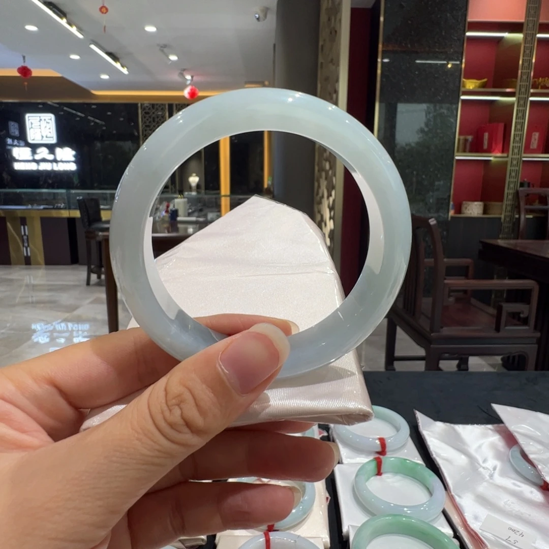 未镶嵌手镯翡翠湖水蓝57