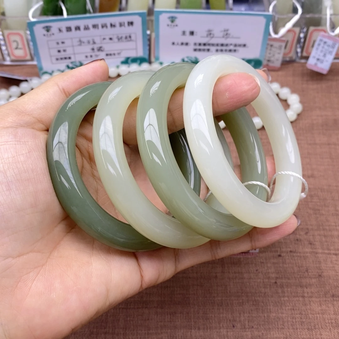 和田玉未镶嵌手镯多样性拍一发一