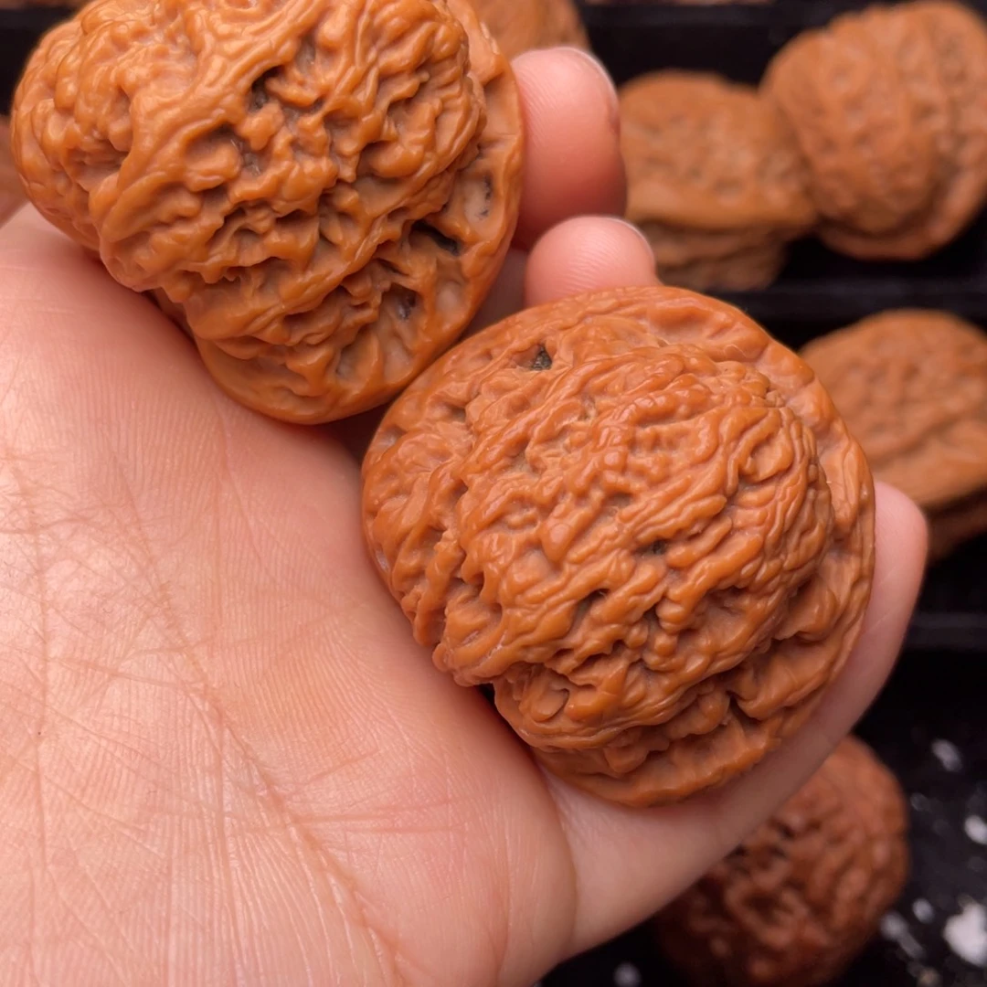 把件文玩核桃秦岭山脉文玩核桃