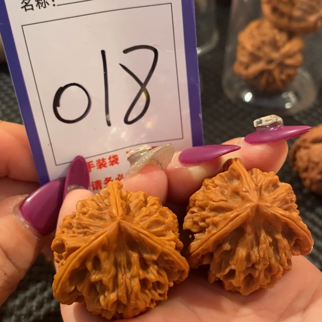 吊坠文玩核桃018秦闷三棱全品36尺