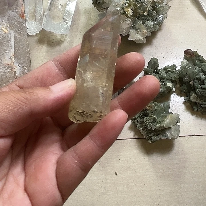 未镶嵌珠宝半成品水晶