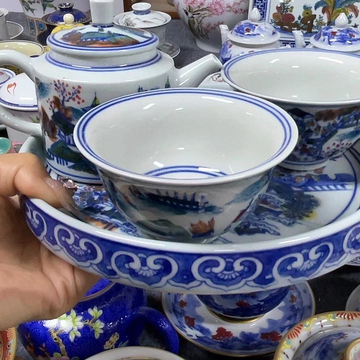 仐***哒摆件景德镇陶瓷协会、景德镇陶瓷