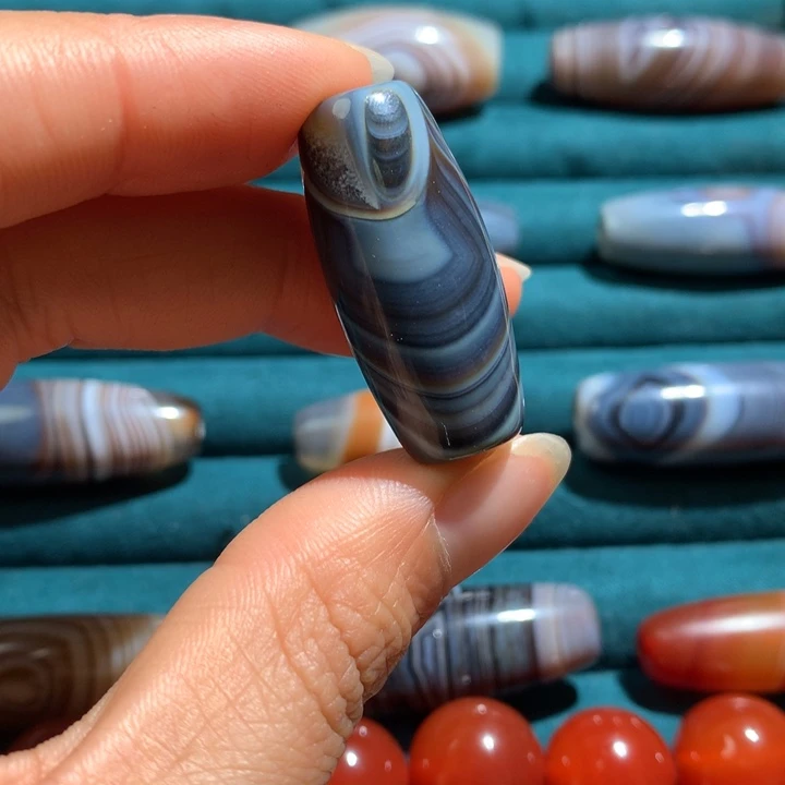 未镶嵌玛瑙/玉髓珠宝奇石