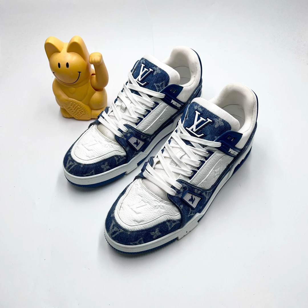 99新 LouisVuitton/路易威登 BB0398/43码/白蓝牛仔Trainer板鞋