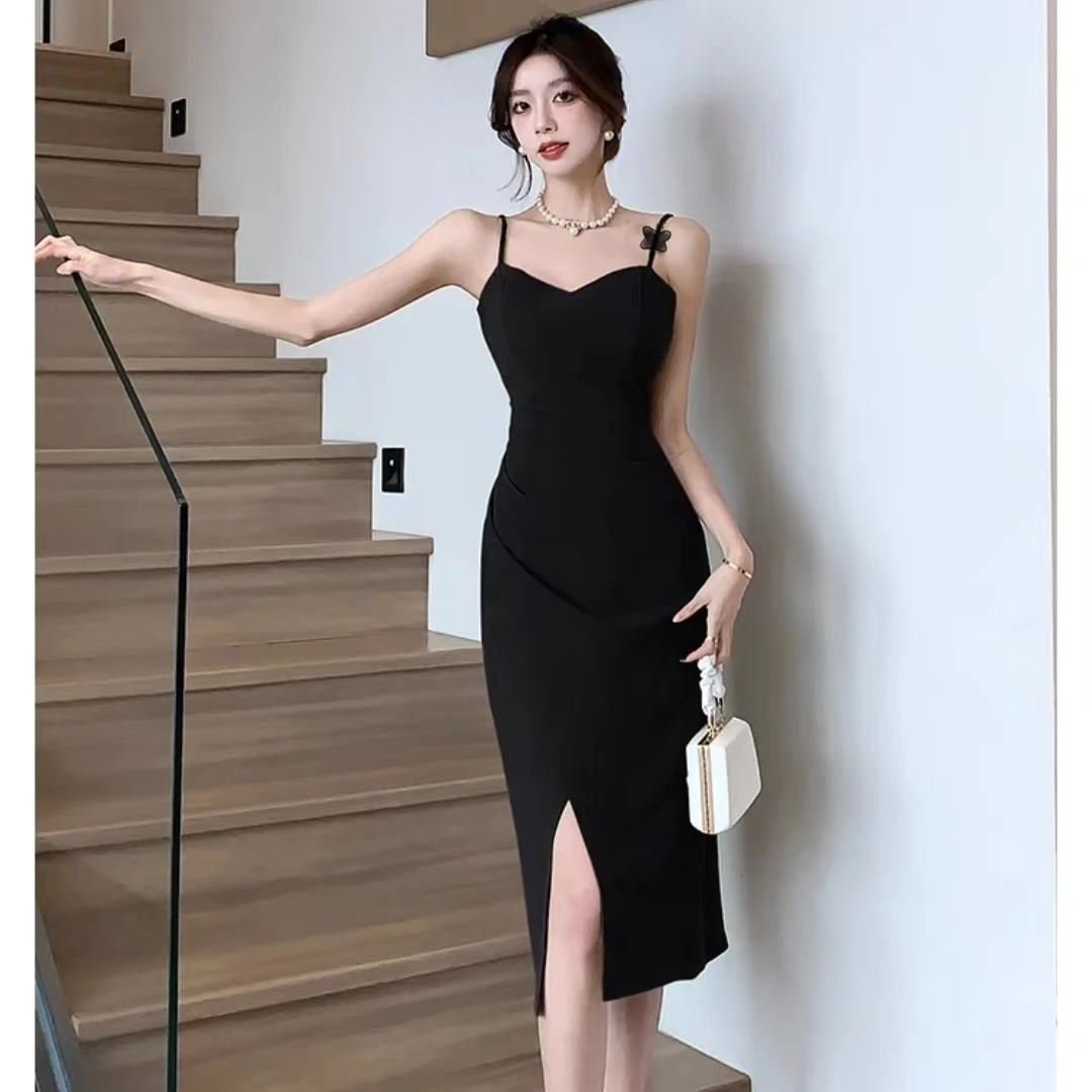 4032夏季新款法式性感显瘦蝴蝶肩带吊带小黑裙气质小妈裙连衣裙