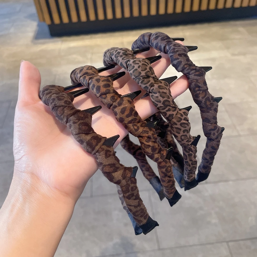 辣妹风豹纹布艺波浪带齿发箍女2025新款高颅顶头箍高级感时尚发饰