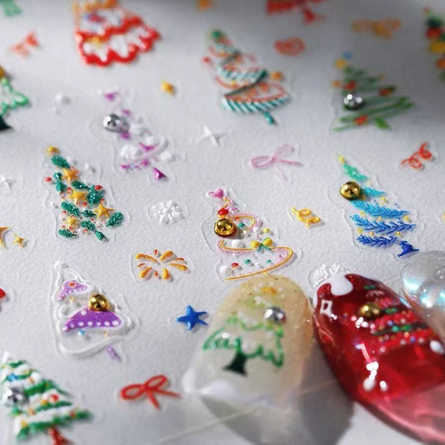 小红书彩虹圣诞树美甲贴纸贝壳光奶油缤纷圣诞树晶钻小钢珠指甲贴