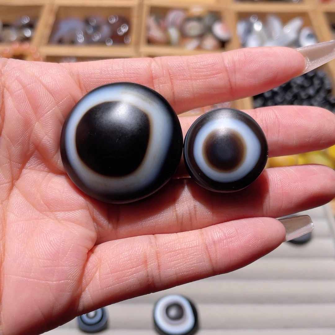 玛瑙/玉髓未镶嵌珠宝半成品