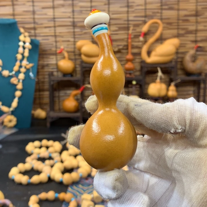 奶一喝完一整罐牛奶一罐水