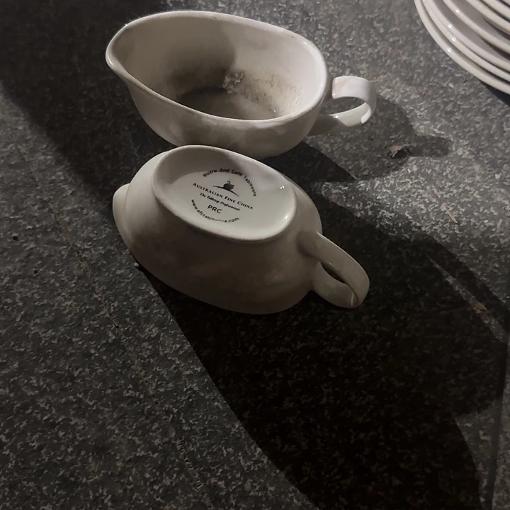 瓷片陶瓷盘子碗啥都有