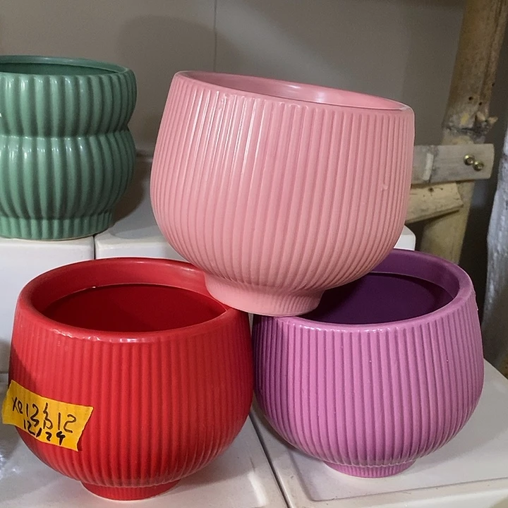 陶盆有孔 瑕疵针孔漏釉介意勿拍外口 13外高12