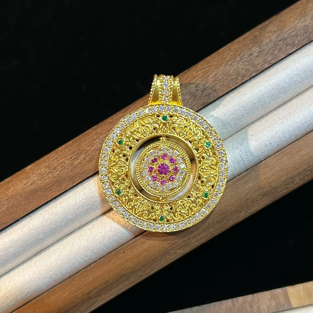 足金999 黄金5G工艺 花团锦簇旋转罗盘吊坠