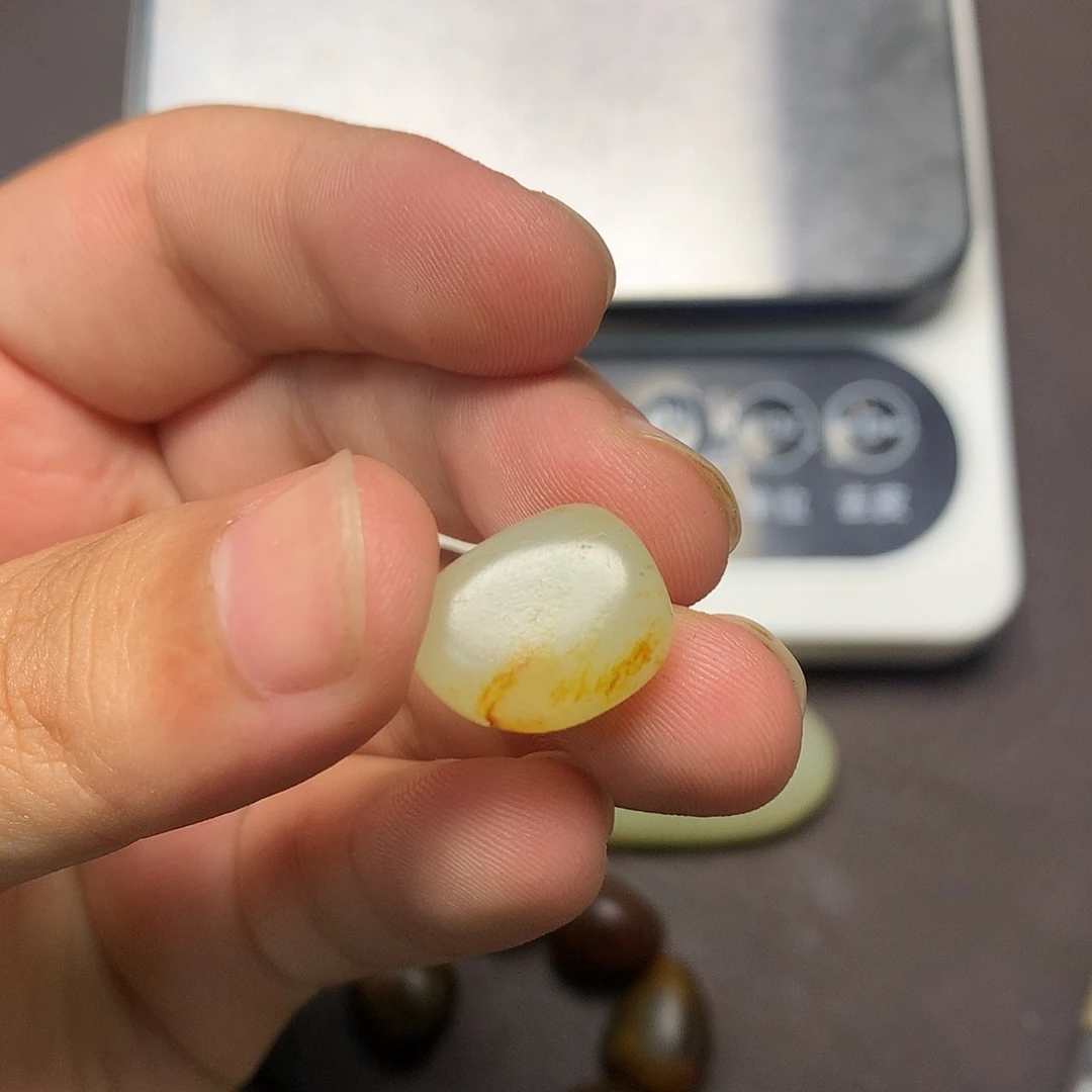 和田玉（糖玉）未镶嵌挂件