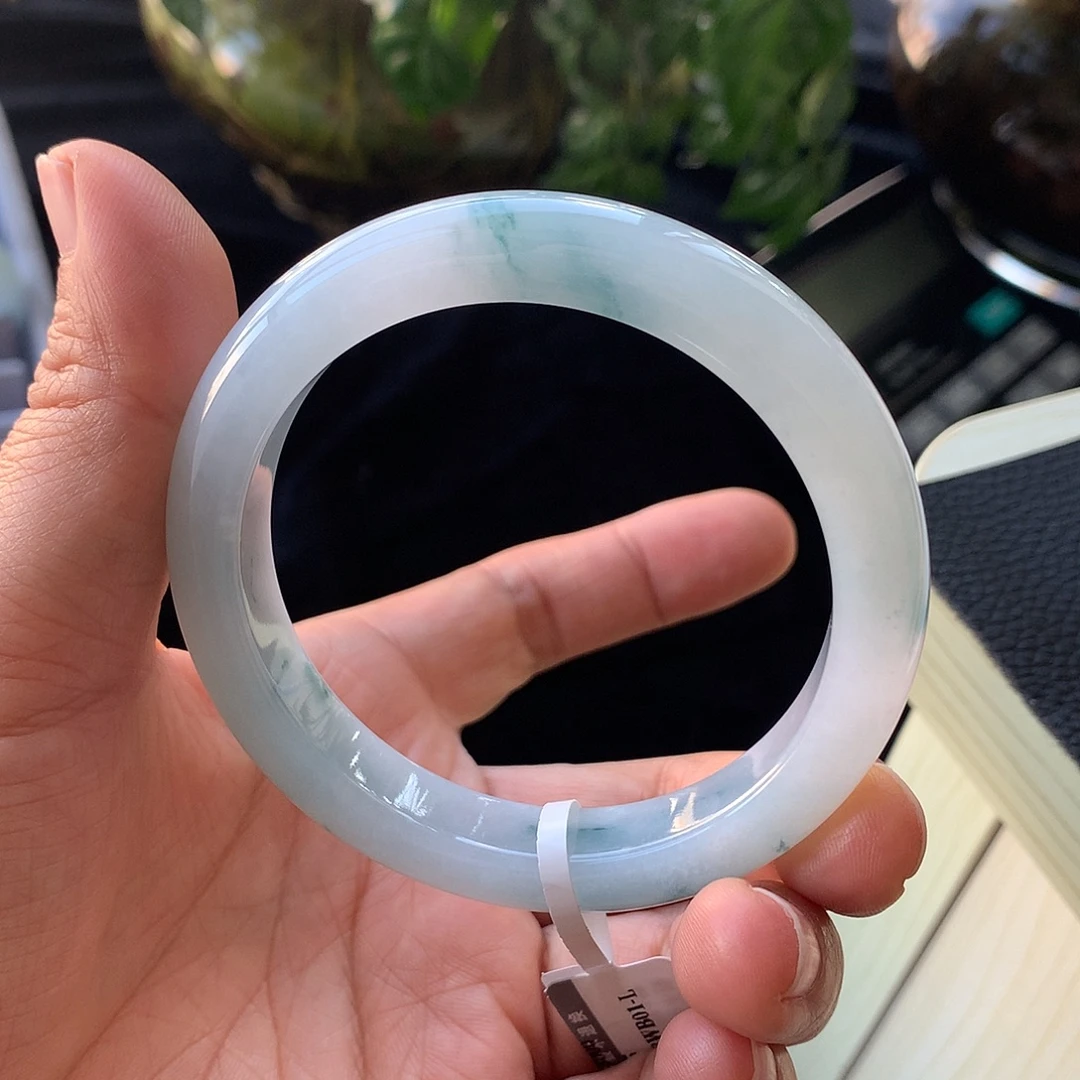 翡翠未镶嵌手镯46号