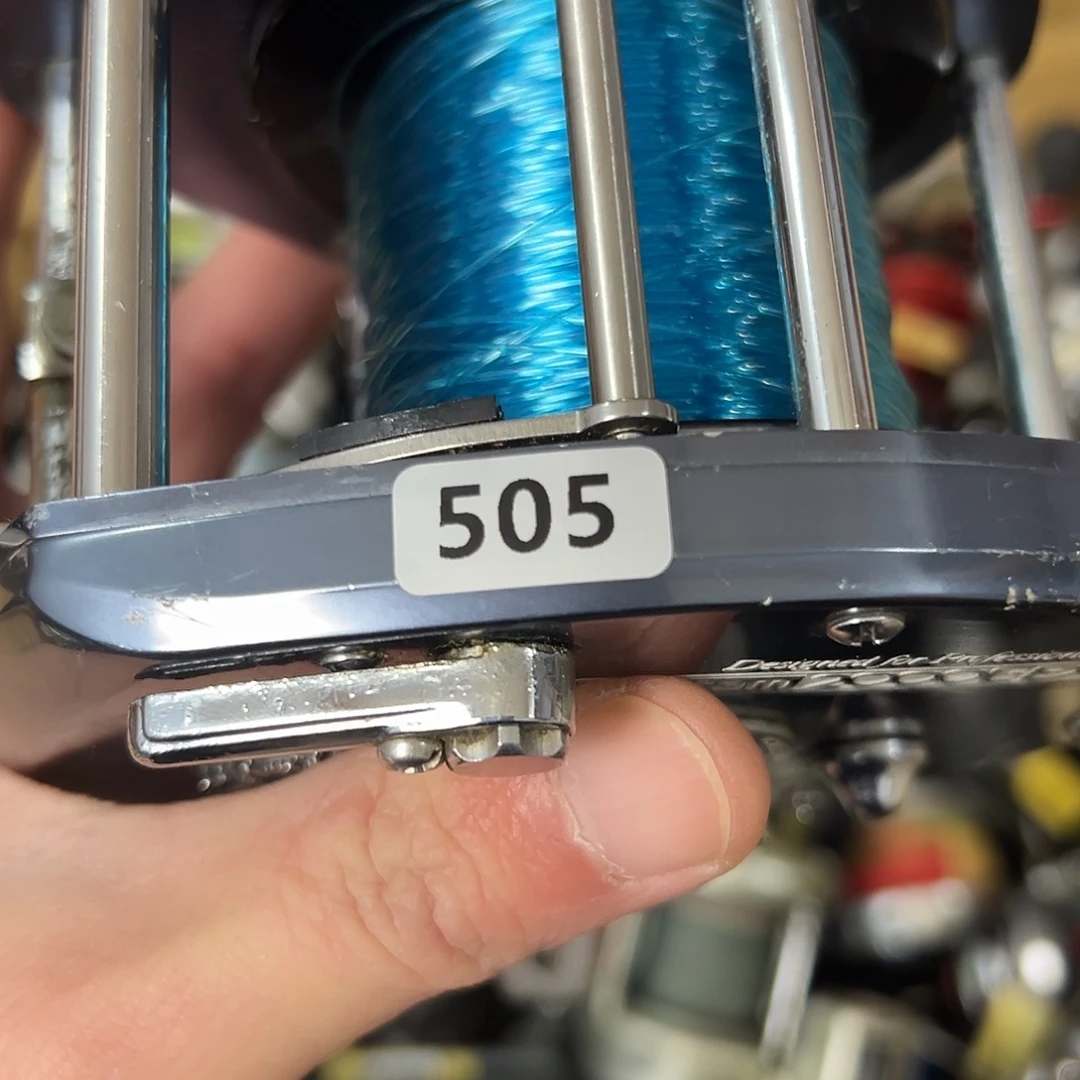 用***8渔轮 日本渔具 水滴轮 纺车轮 鼓轮