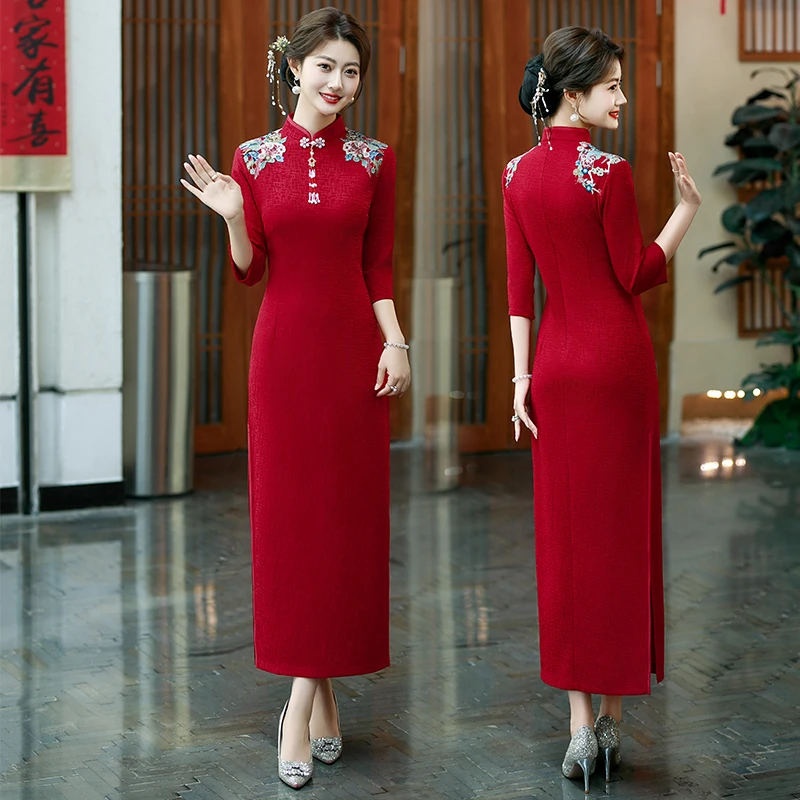 新中式高档刺绣长款旗袍七分袖秋季喜婆婆妈妈婚宴装礼服日常走秀