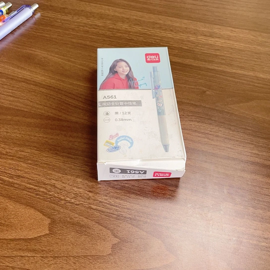 得力老古董欧阳娜娜哦12支