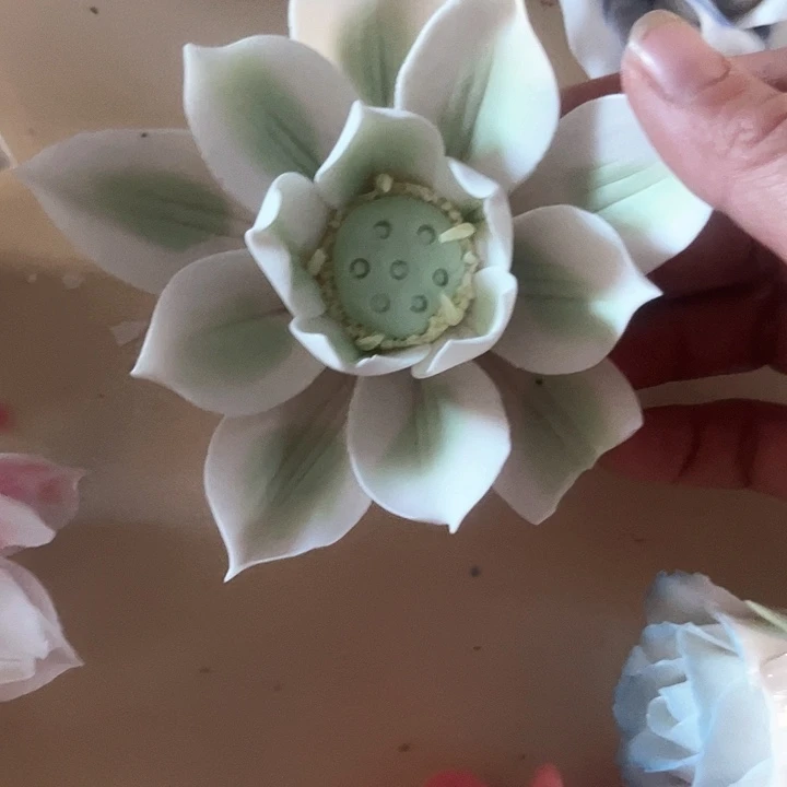 白泥陶瓷等行业的生产和销售企业