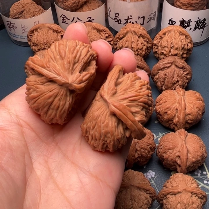 吊坠文玩核桃白狮子半壁江山全品