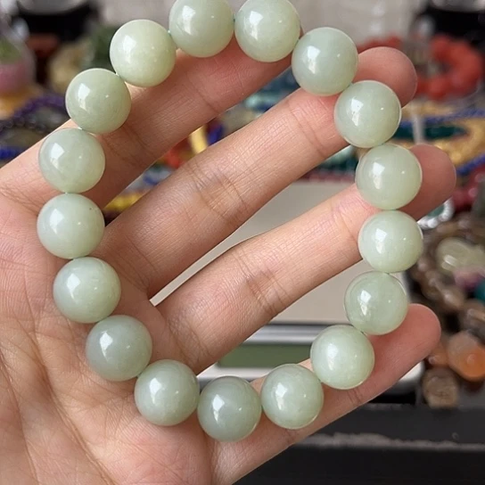 和田玉手链未镶嵌矿坑