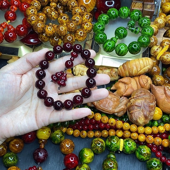 松木琥珀木文玩手串