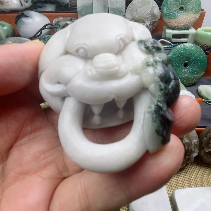 独山玉未镶嵌珠宝半成品