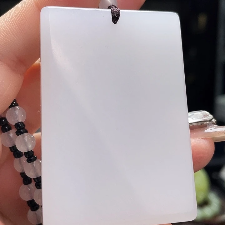 石英质玉挂件未镶嵌