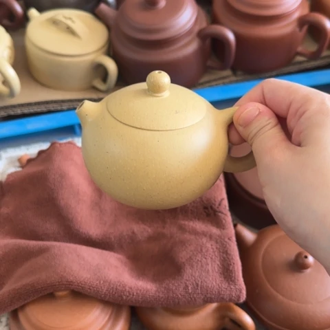 S***D紫砂茶壶本绿泥料200cc