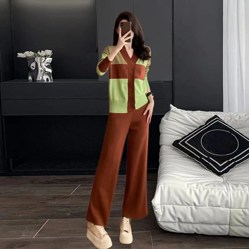 时尚减龄针织套装女秋季新款法式小众高级感拼色毛衣阔腿裤两件套