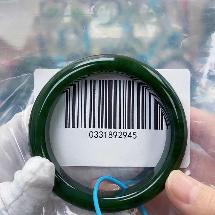 和田玉未镶嵌手镯微瑕5859